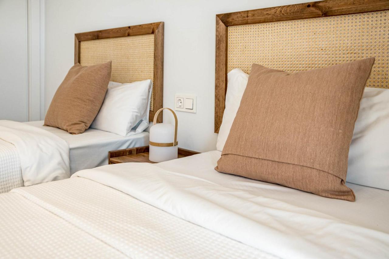 Sb4Bb - Apotel Las Mesas By Roomservices Эстепона Экстерьер фото